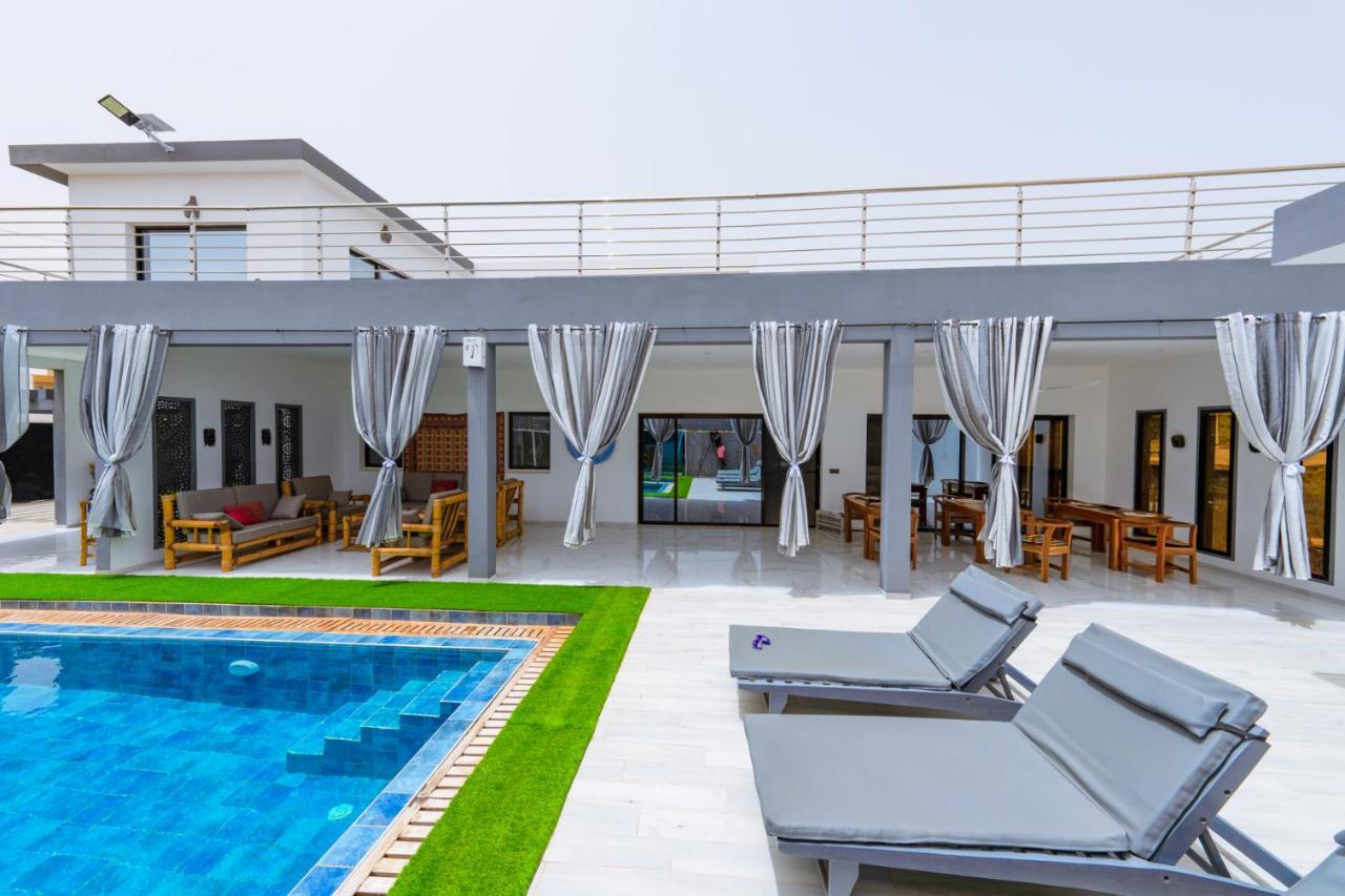 Chezbabo Wellness Hotel Ngaparou Bagian luar foto