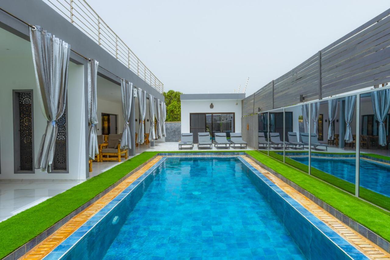 Chezbabo Wellness Hotel Ngaparou Bagian luar foto